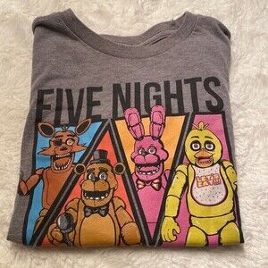 Five nights Freddy grey old navy shirt size 6-7 Y